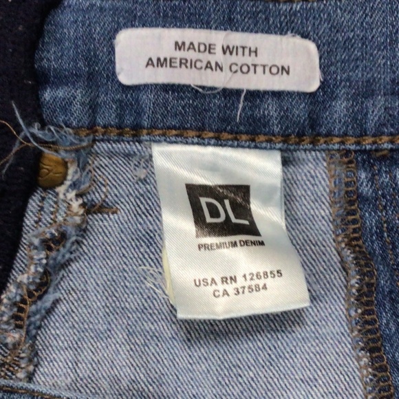 🔥🔥Host Pick🔥🔥 DL 1961 Maternity Jeans Size 29 - Picture 5 of 5